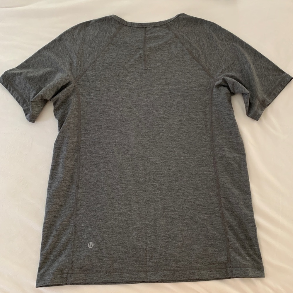 Lululemon Tee - Picture 2 of 10
